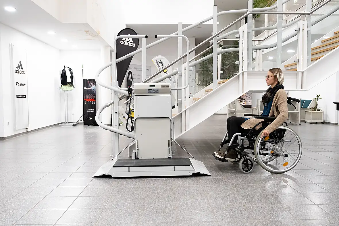 Plattformlift Stratos